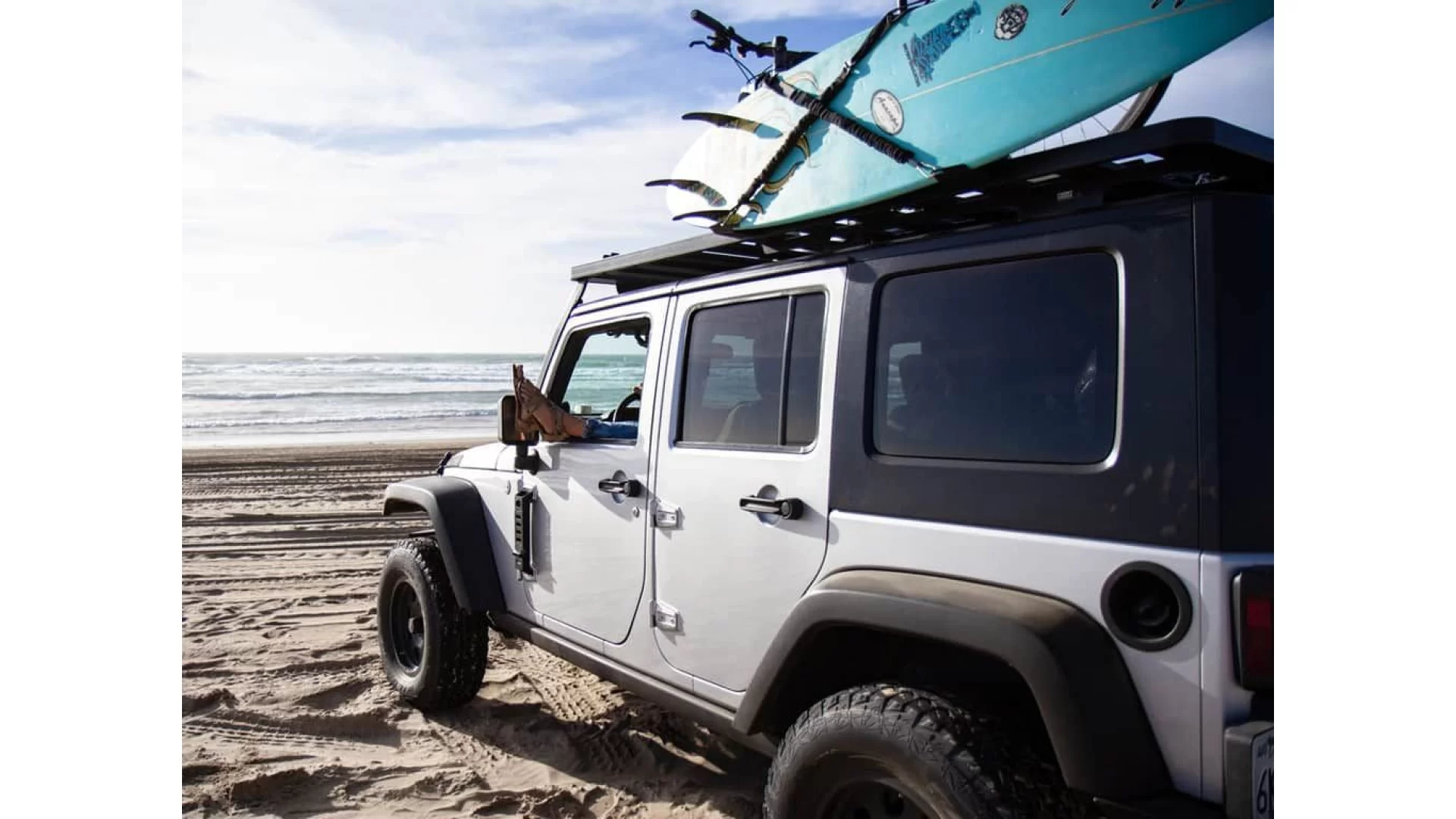 Front Runner Vertical Surfboard Carrier - RRAC095 - View 6