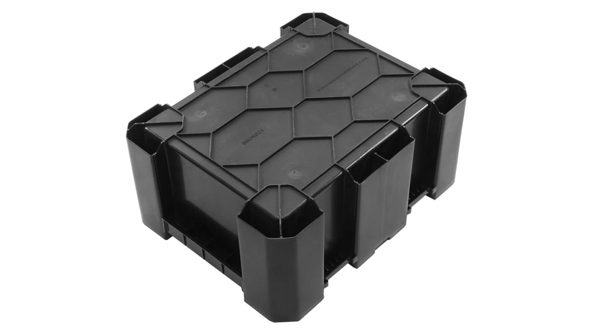 Front Runner Wolf Pack Pro Black 30 litre Cargo Box (SBOX031) - View 4
