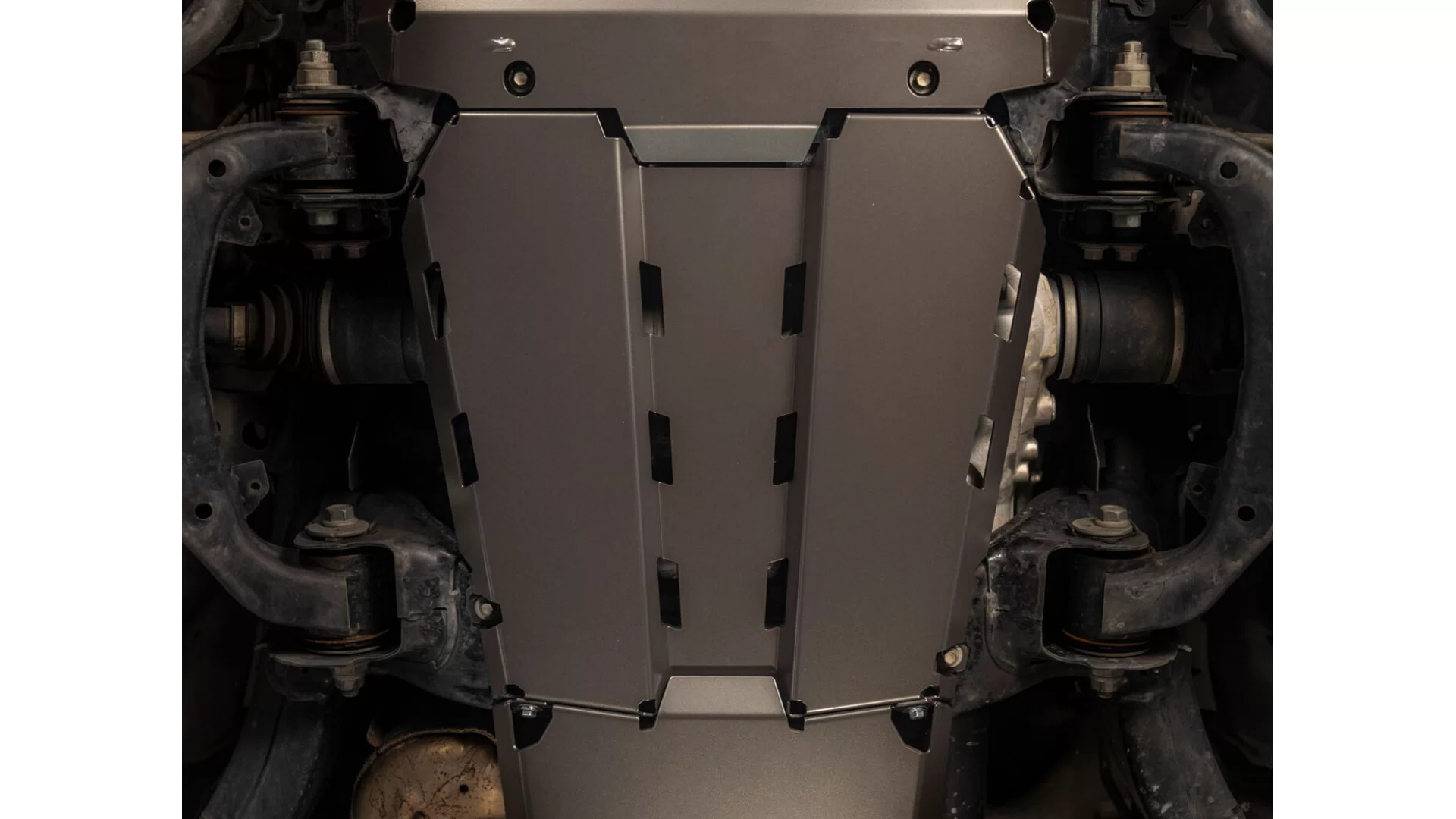 Kaon Front, Sump & Transmission X700 Underbody Guards to suit Toyota LandCruiser LC300 (KS0902) - View 9