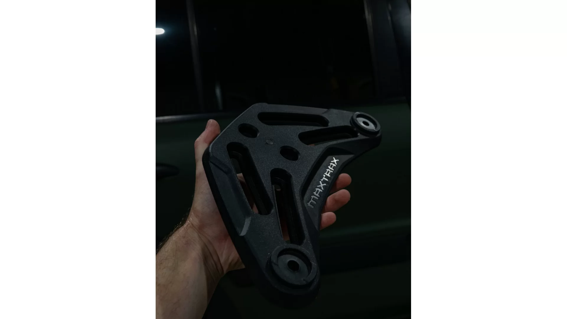 Maxtrax Flat Rack Mount Universal and MK2 MPS 17mm - MTXFRMMPSU - View 4