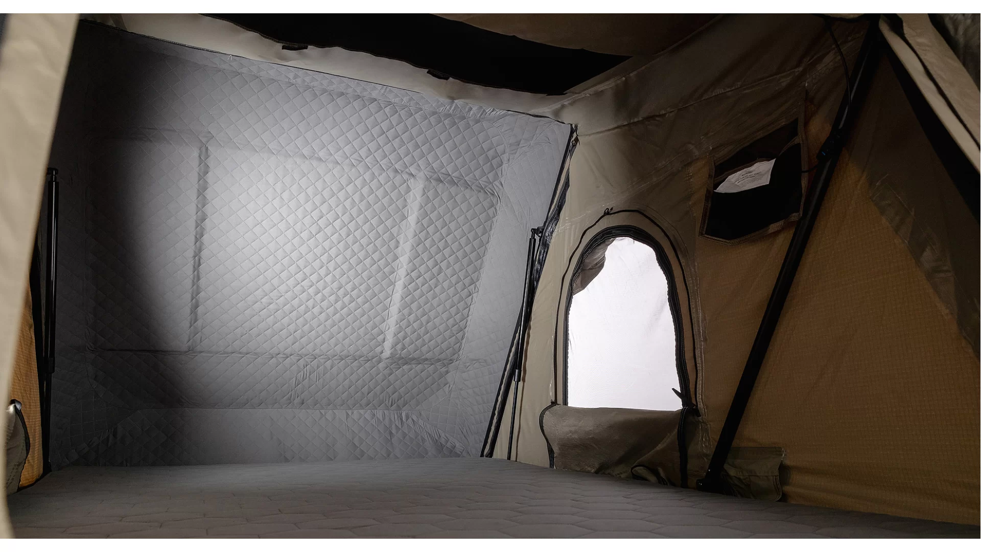 Rhino Rack Hardshell Roof Top Tent - 61002 - View 2