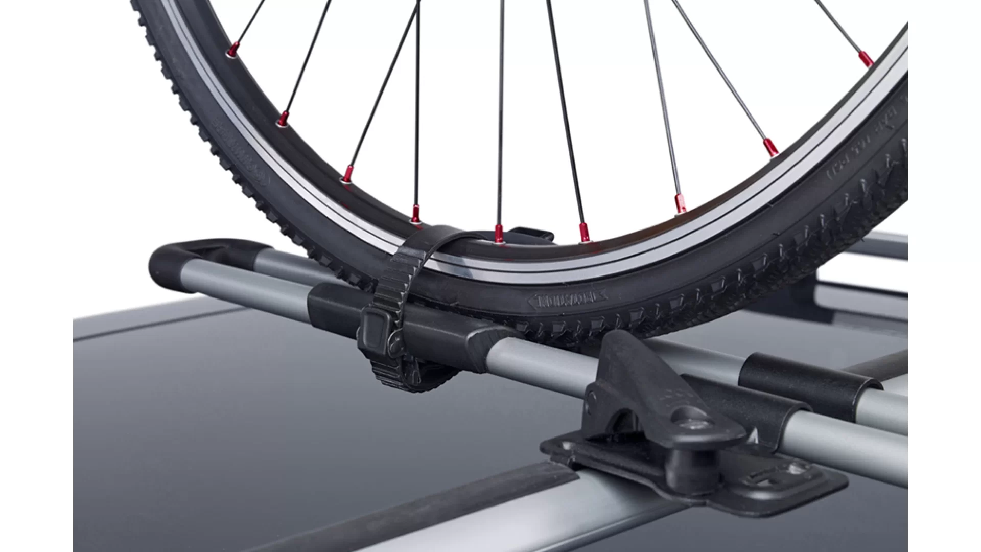 Thule FreeRide 532 Silver Roof Mounted Bike Carrier x 1 - 532002 - View 2