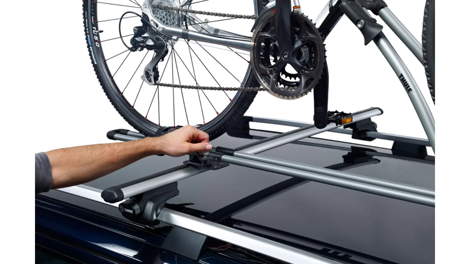 Thule FreeRide 532 Silver Roof Mounted Bike Carrier x 1 - 532002 - View 1