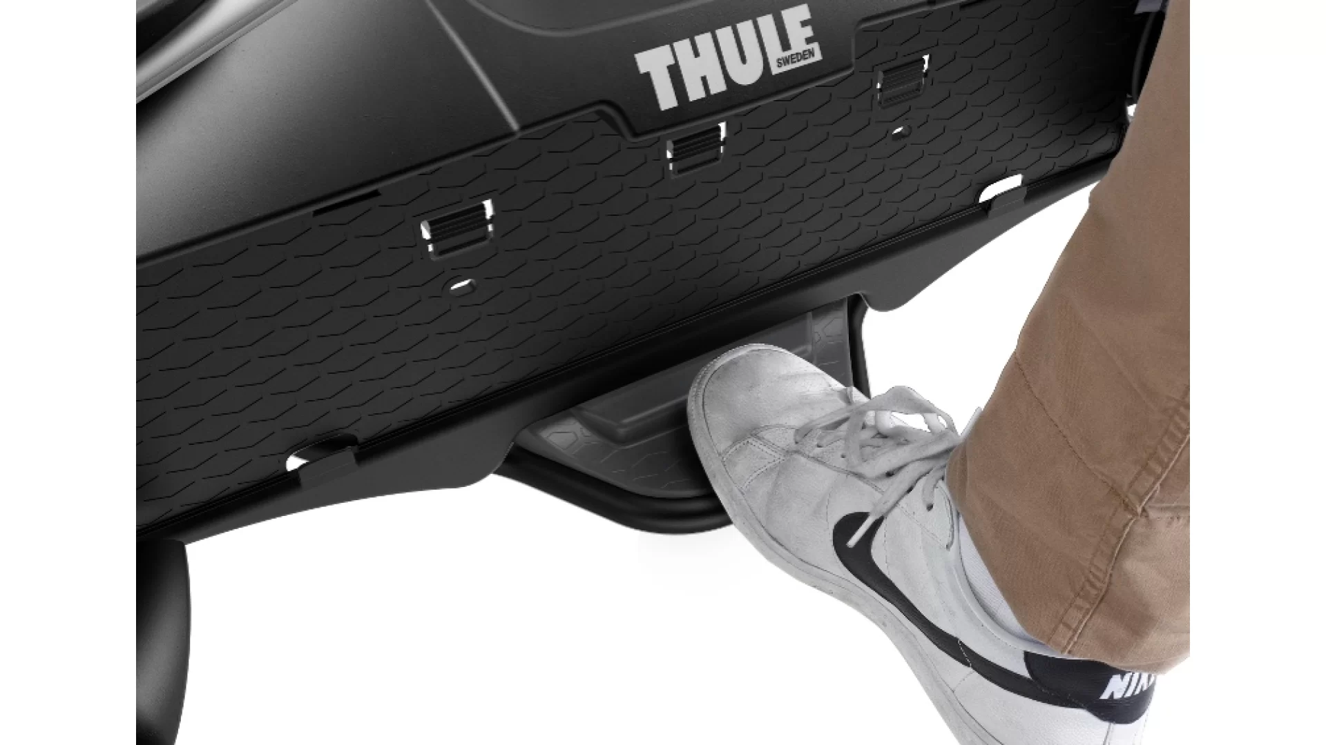 Thule VeloCompact 2 Bike Tow Ball Mounted Carrier - 924001 - View 8