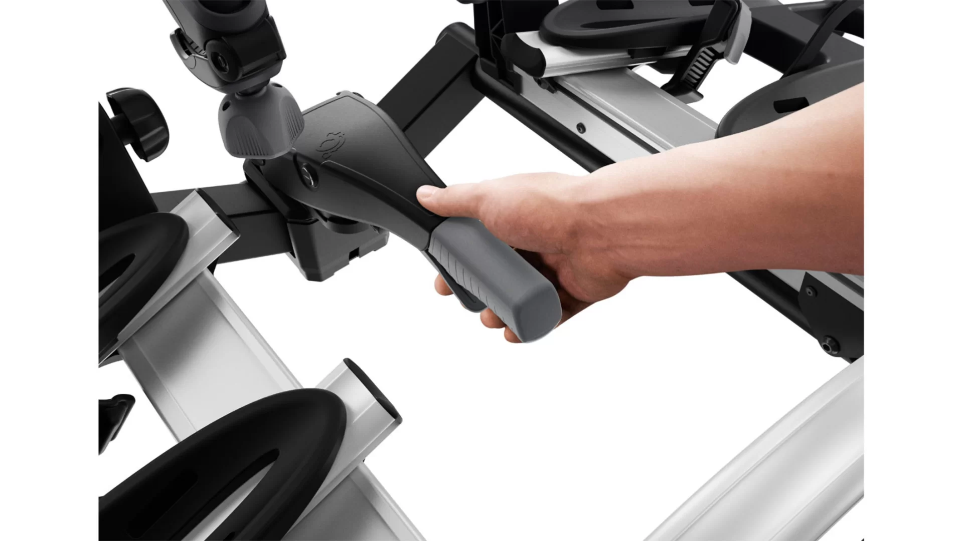 Thule VeloCompact 4 bike tow ball mounted carrier combo - 927002 + 926101 - View 5