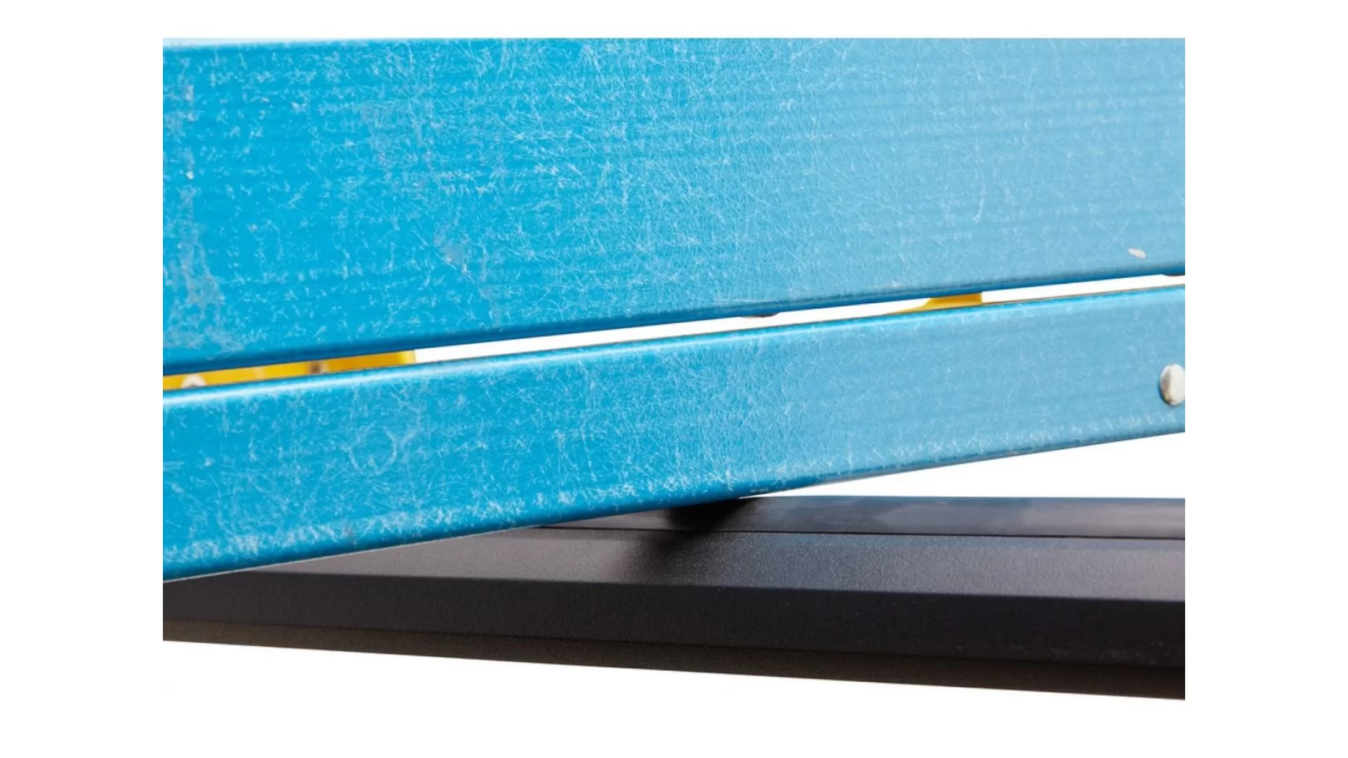 Yakima HD Wear Strip - 8001166 - View 1